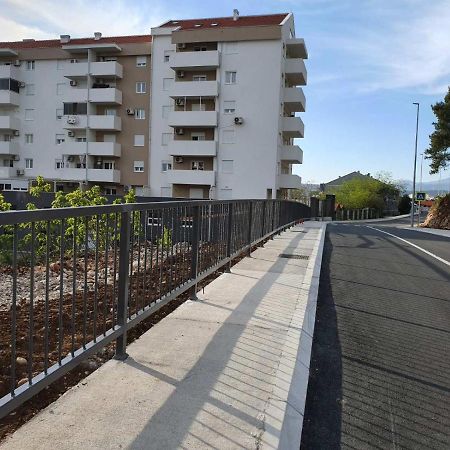 Sunny Hill Suite Ljubovic Podgorica Buitenkant foto